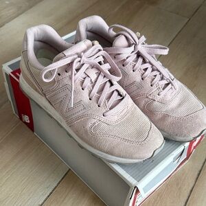 New Balance Women's Pink Blush Sneakers